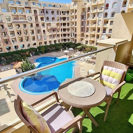 Florenza Blue Sky & Poolview Studio Хургада Экстерьер фото